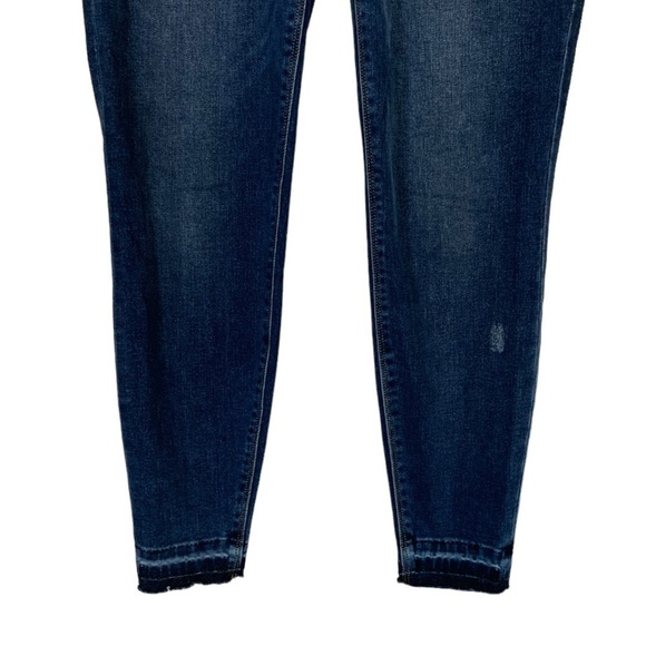 Spanx Distressed Ankle Skinny Jeans Size Medium - Picture 5 of 9